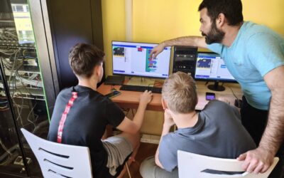 Mikrokontroller programozás / Programiranje mikrokontrolera