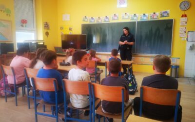 Közlekedésbiztonsági előadás az elsősöknek / Predavanje o sigurnosti u prometu za prvašiće u PŠ Suza