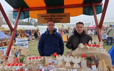 Zadrugari na Zimskom vašaru u Karancu / Szövetkezeti tagok a Karancsi Téli Vásáron