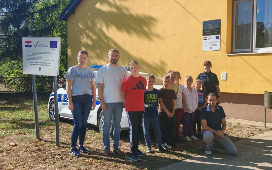Biztonságos közlekedés / Sigurnost u prometu